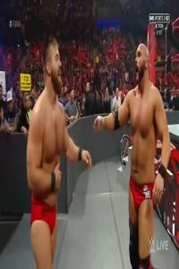 WWE Monday Night RAW 10.04 (2017)